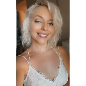 Meet your Posher, Sahra